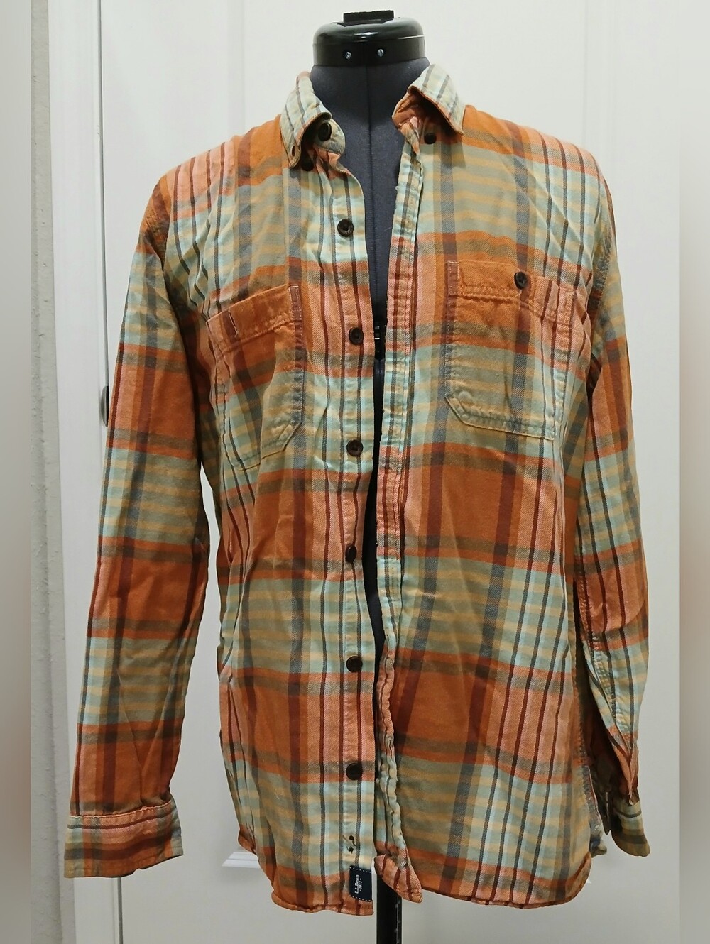 Men's L.L. Bean Plsid Button Down Long Sleeve Orange & Blue Shirt - Picture 2 of 15